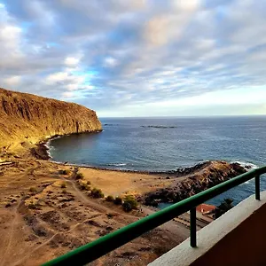 oasis-los-cristianos-tenerife.in-canary-islands.com/